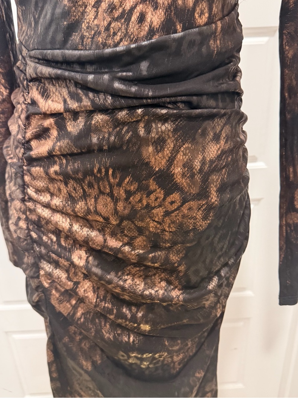 Guess Metallic Leopard Print Long Sleeve V-Neck Ruched Dress - Copper/Black - Picture 5 of 7